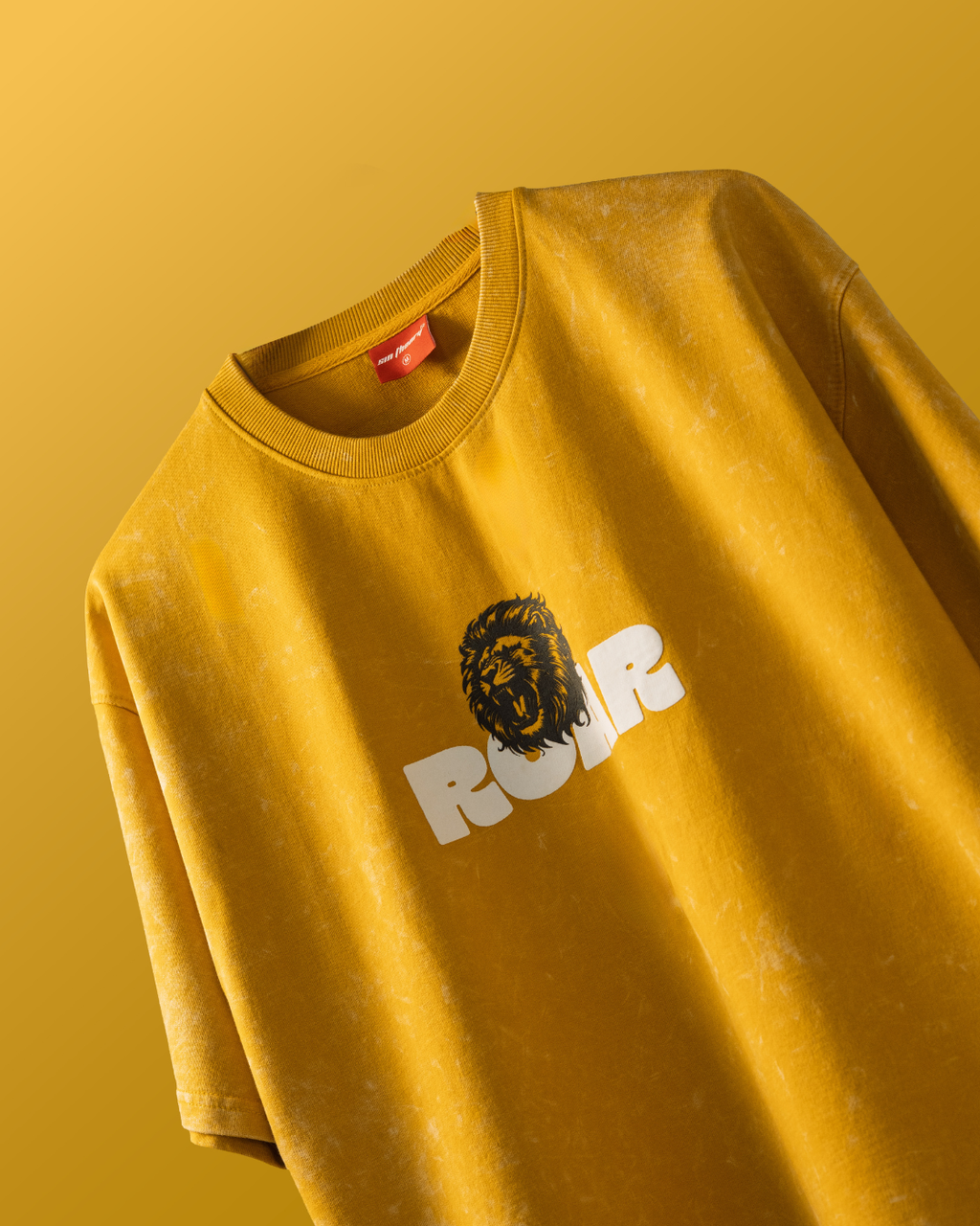 ROAR T-shirt