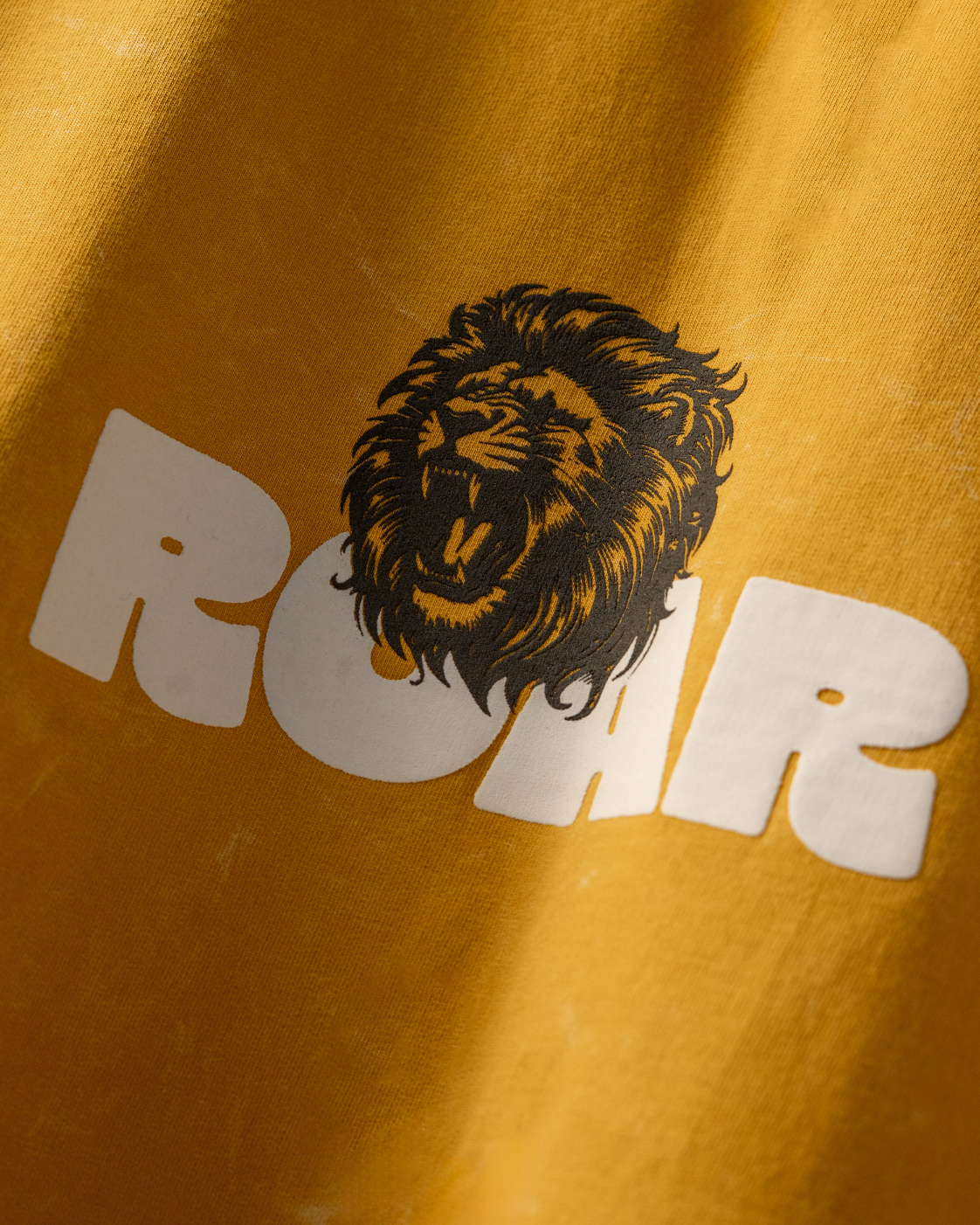 ROAR T-shirt